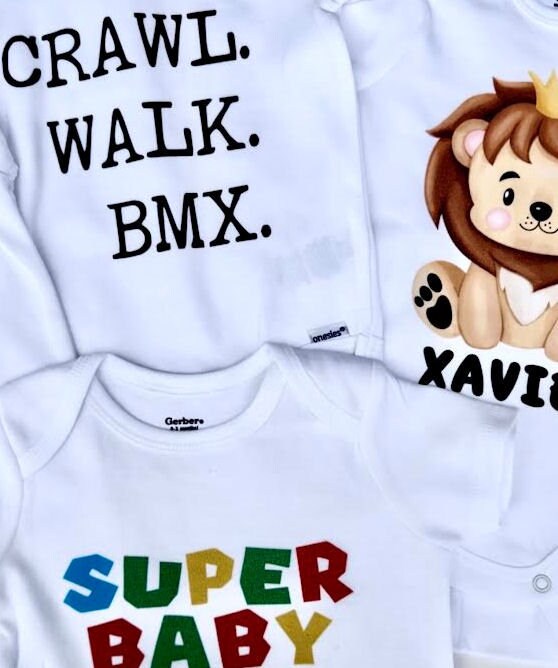 Hatching Reveal Announcement Personalized Baby Onesie®® Kids Tshirt Baby Bodysuit Onesie®®